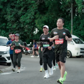 Runner Photo 3894610