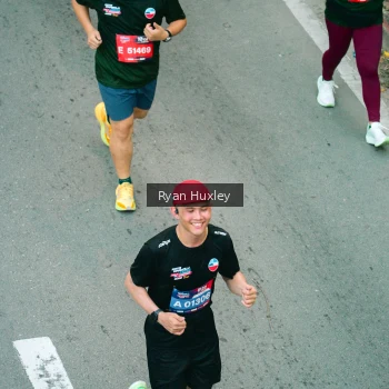 Runner Photo 3894624