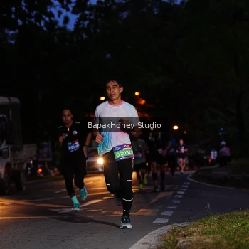 Runner Photo 3894637