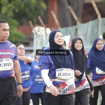 Runner Photo 3894680