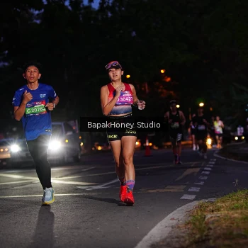 Runner Photo 3894690