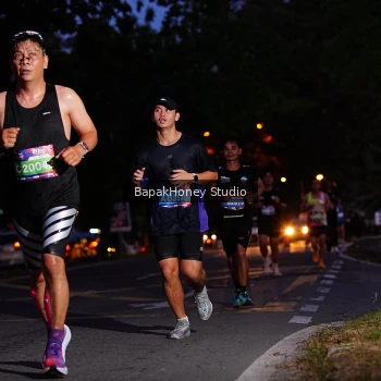 Runner Photo 3894692