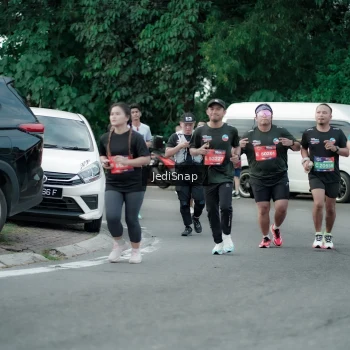 Runner Photo 3894696