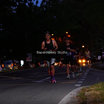 Runner Photo 3894699
