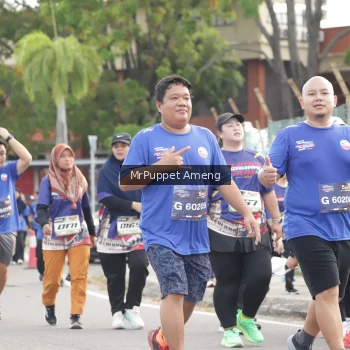 Runner Photo 3894700