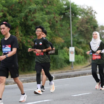 Runner Photo 3894735