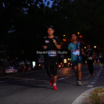 Runner Photo 3894743
