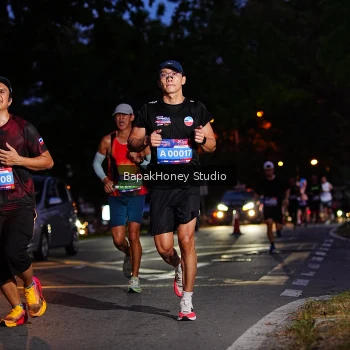 Runner Photo 3894787