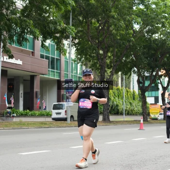 Runner Photo 3894825