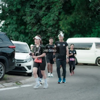 Runner Photo 3894853