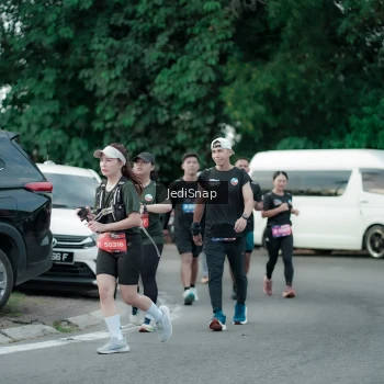 Runner Photo 3894864