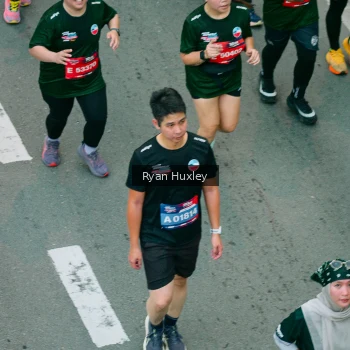 Runner Photo 3894899