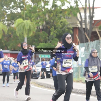 Runner Photo 3894900