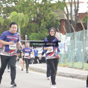 Runner Photo 3894903