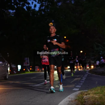 Runner Photo 3894913