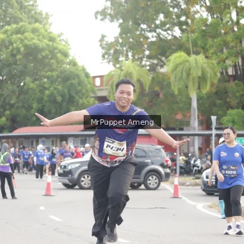 Runner Photo 3894941