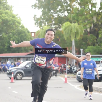 Runner Photo 3894947