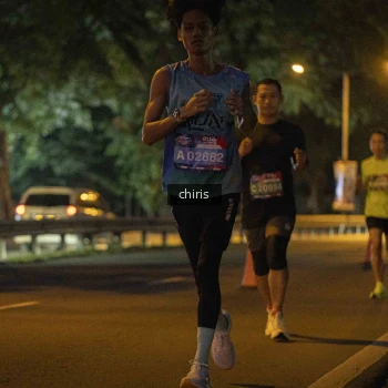 Runner Photo 3894960