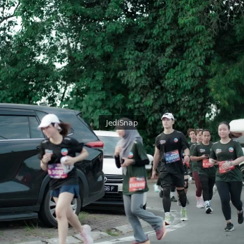 Runner Photo 3894964