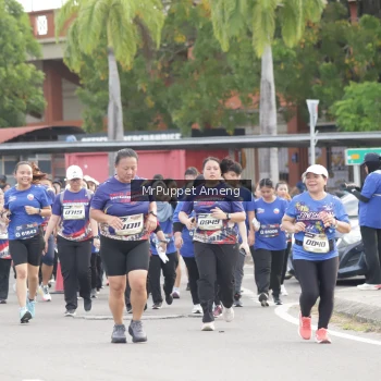 Runner Photo 3894972