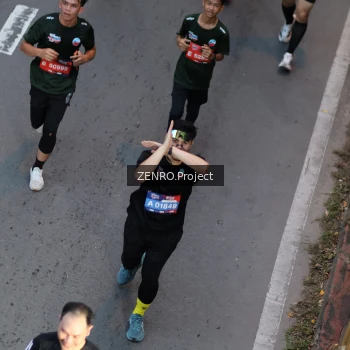Runner Photo 3894993