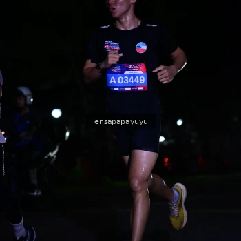 Runner Photo 3894999