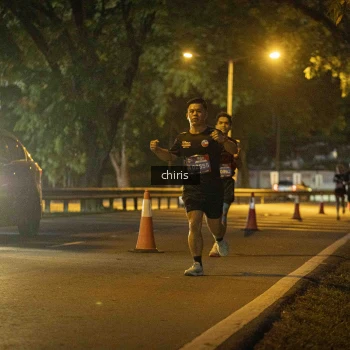 Runner Photo 3895000