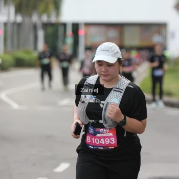 Runner Photo 3895049