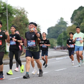 Runner Photo 3895056