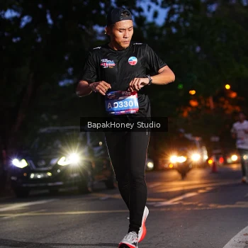 Runner Photo 3895063