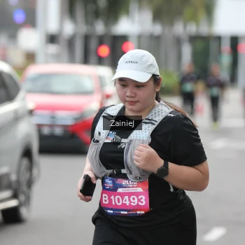 Runner Photo 3895066