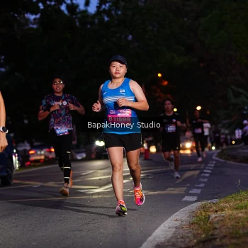 Runner Photo 3895068