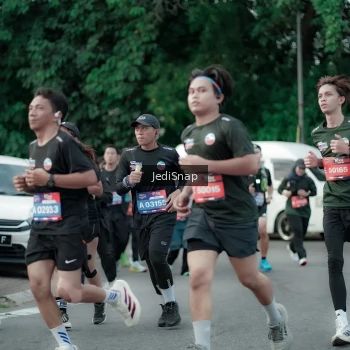 Runner Photo 3895071