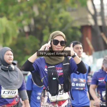 Runner Photo 3895096