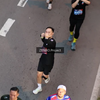 Runner Photo 3895104