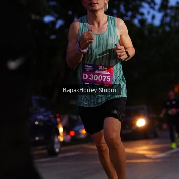 Runner Photo 3895112