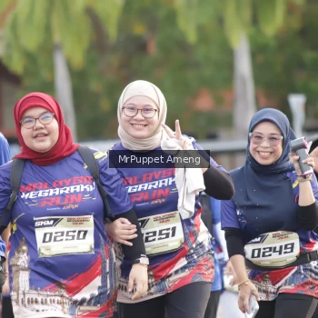 Runner Photo 3895117