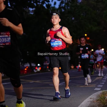 Runner Photo 3895124