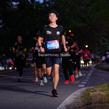 Runner Photo 3895192