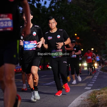 Runner Photo 3895203