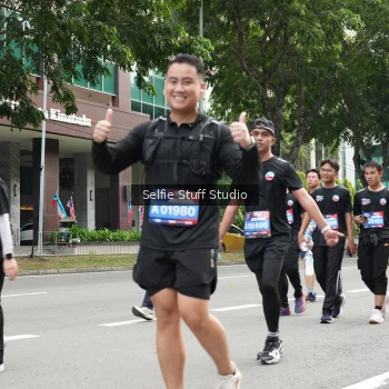 Runner Photo 3895229