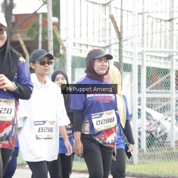Runner Photo 3895234