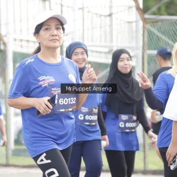 Runner Photo 3895240
