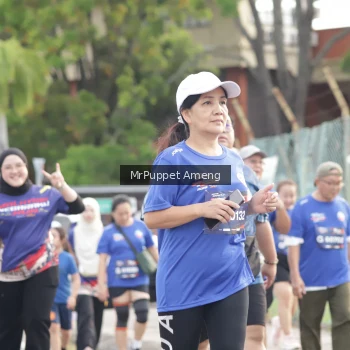 Runner Photo 3895244