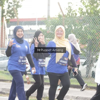 Runner Photo 3895245