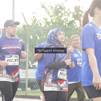 Runner Photo 3895260