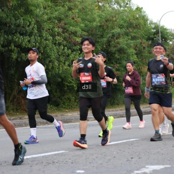 Runner Photo 3895284