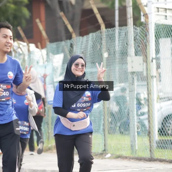 Runner Photo 3895290