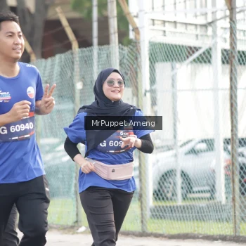 Runner Photo 3895292