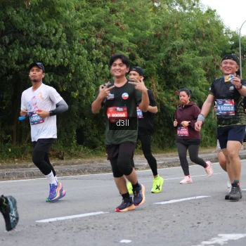 Runner Photo 3895293